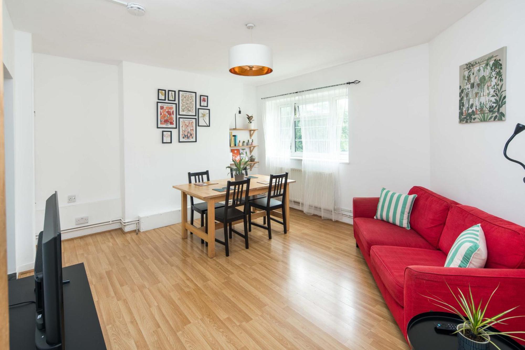Stylish 2bd Flat With Balcony Near Stepney Appartement *
